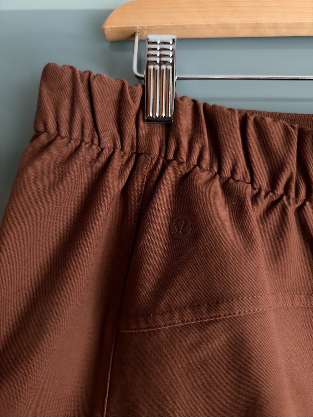 lululemon Light Utilitech Cargo Pocket High-Rise Pant in Roasted Brown sz 32 - Picture 4 of 7